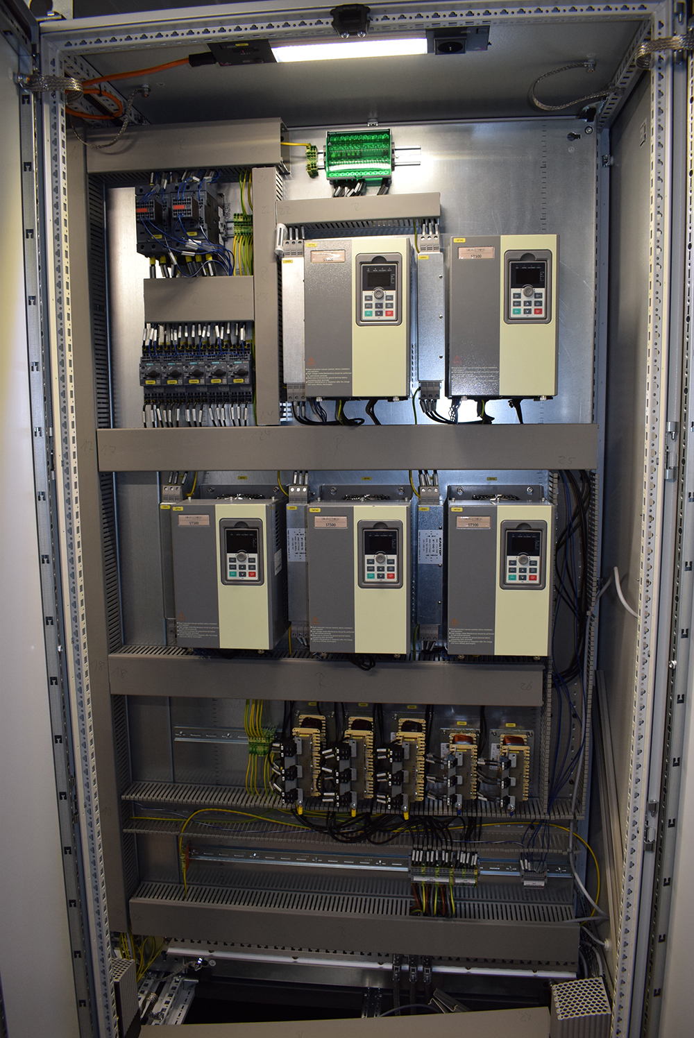 Pump Control Frequency Inverters